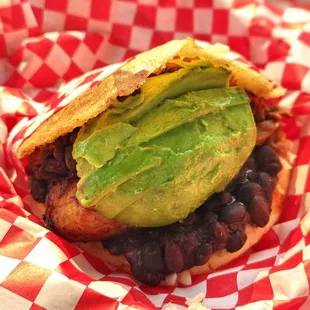 Pabellon Arepa w/Acavados