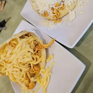Catira with gouda and catira with white cheese.