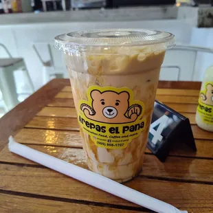 Caramel iced latte