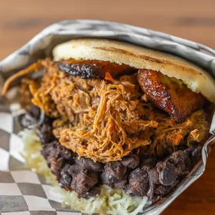 Arepas San Jose - Reina Pipeada