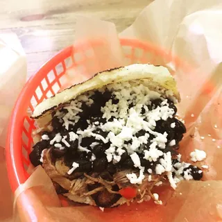 Arepa pabellon
