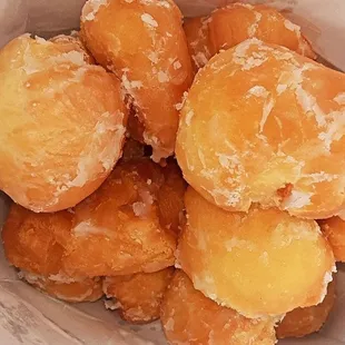 Free doughnut holes with all orders