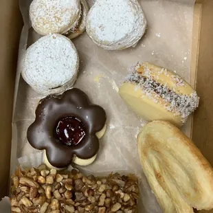 dough desserts, donuts, food