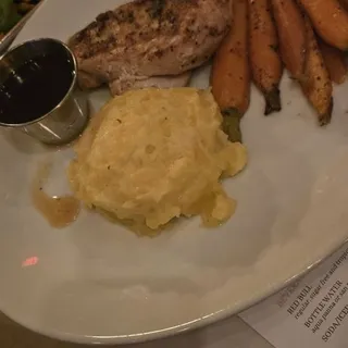 PAN SEARED CHICKEN BREAST