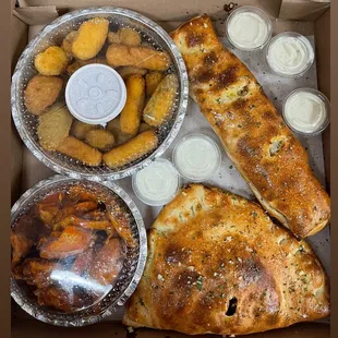 Sampler Appetizers , Stromboli, Chicken Wings, Calzone.
Pick Up, To Go or Delivery