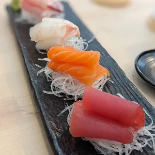 Ari Sashimi Platte