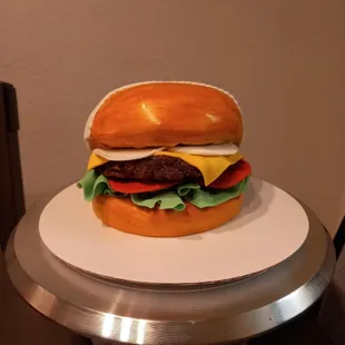 IN-N-OUT lovers cake