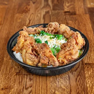 a bowl of fried chicken