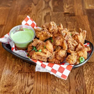 chicken wings, fried chicken wings, poultry, bbq chicken, chicken, chicken wings and fried chicken, food, bbq wings, fried chicken