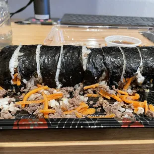 Messy since the seaweed is broken