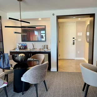 Dining room in the GEM suite @The Aria