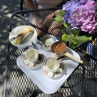 Cannoli &amp; Turkish coffee
