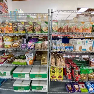 Nuts, oat &amp; almond milk, dry fruits...