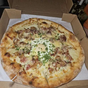 Carbonara Pizza