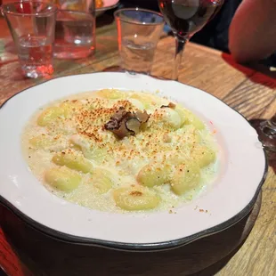 Gnocchi MACCHERONI al TARTUFO