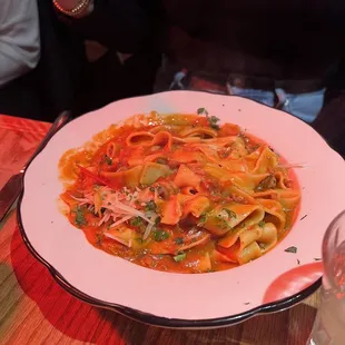 TAGLIATTELLE BOLOGNESE