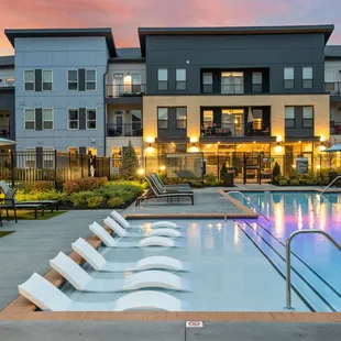 Welcome to Aria of Zionsville Apartments!