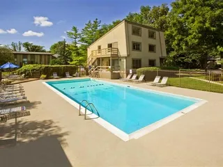 Landmark Apartments