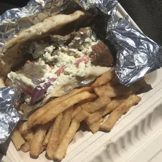Spicy Gyro Apollo Pita