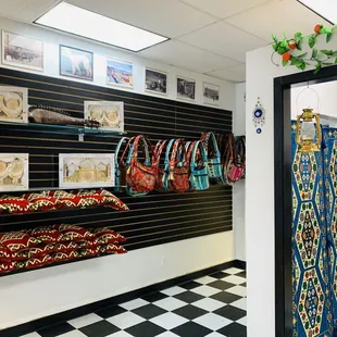Hand bags and antiques