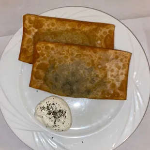 Bowlawni with yogurt sauce (yummy)