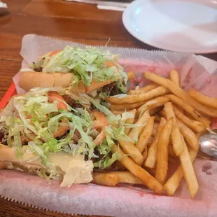 Hard to tell, but the crispy chicken sandwich was SO GOOD.