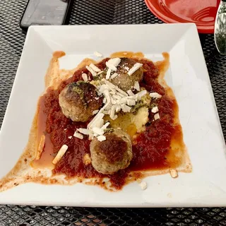 Pio's Meatball