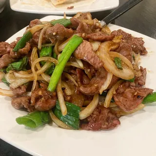 Sauteed Lamb with Scallion