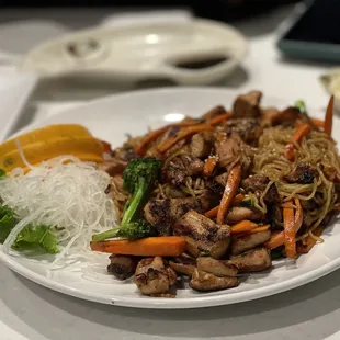 ramen and noodles, food