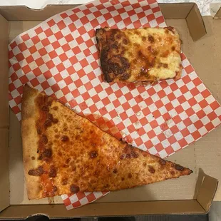 Cheese pizza and Sicilian with "marinara"