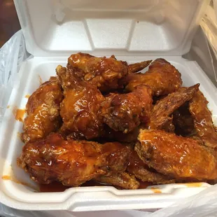 15 pieces of mad deliciousness (mombo sauce)