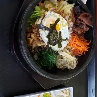 Dolsot Bi Bim Bop