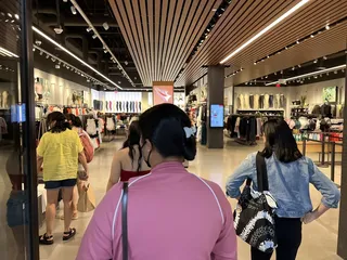 Lululemon