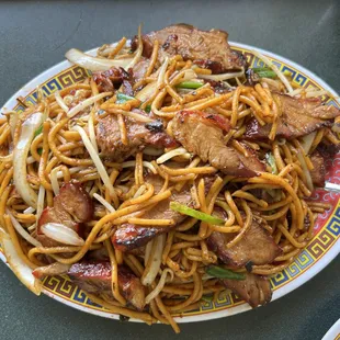 Bbq pork chow mein