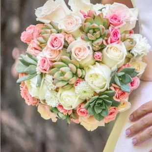 Wedding bouquet - succulents &amp; roses