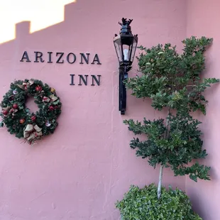 Entrance to the hotel.