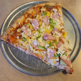 Hawaiian Pizza with Crack Topping