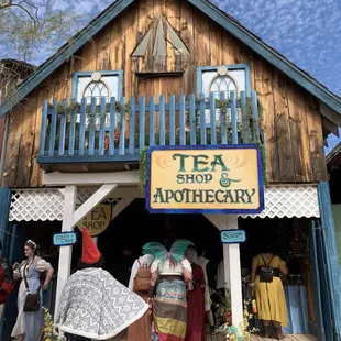 Tea apothecary