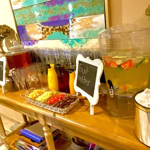 All local! All fresh! You tell us your budget and we'll come up with the perfect menu for you!