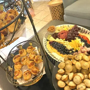 All local! All fresh! You tell us your budget and we'll come up with the perfect menu for you!