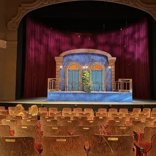 Private Lives Set