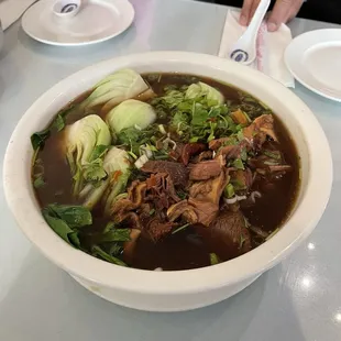 Tomato Beef Noodles