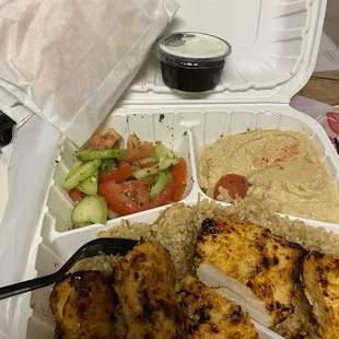Chicken kabob plate to go