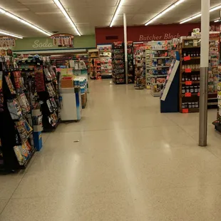 the aisle of a grocery store