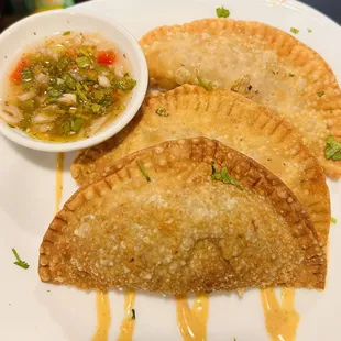 Crunchy Empanadas!
Made to order crunchy empanadas. 
Your choice Beef or Chicken