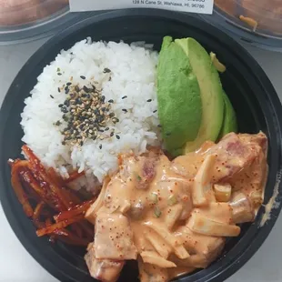 Made to order spicy ahi poke bowl with avocado and taegu. Winnahz!