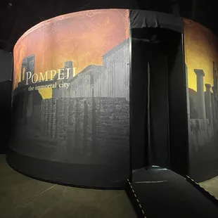 Cool 3-D video experience of Pompeii