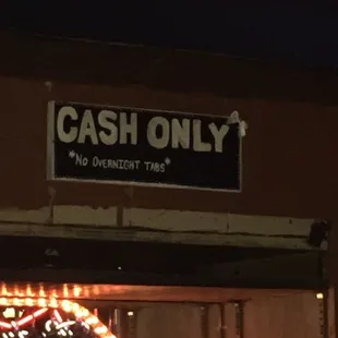 Cash only, folks! But there&apos;s an ATM!!!
