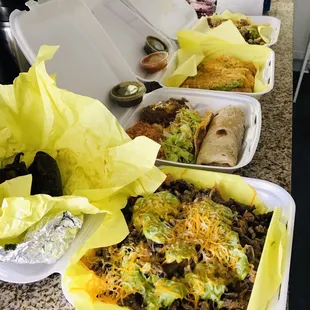 Asada nachos con chile toreado