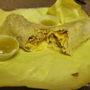 amazing Armandos breakfast burrito!!  I always get bacon crispy and every time it ends up being perfect.